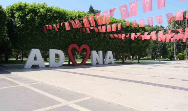 Kavurucu sıcaklar Adana'yı hayalet şehre dönüştürdü