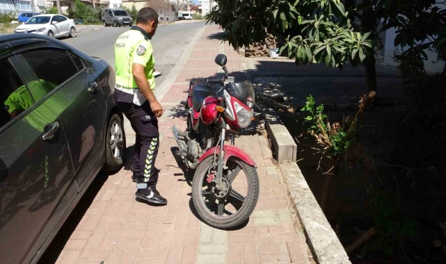 Kaza yapan ehliyetsiz motosiklet sürücüsüne 27 bin 460 TL para cezası