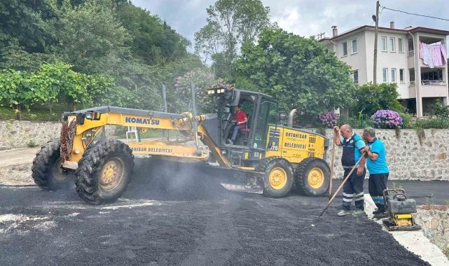 Kelebek hastası Ayşenur için 120 metrelik beton yol asfaltlandı