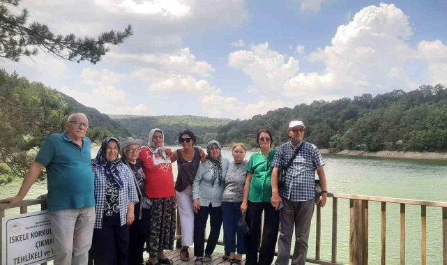 Koca Çınarlar Sakaryabaşı ve Küçükelmalı'da gönüllerince eğlendi