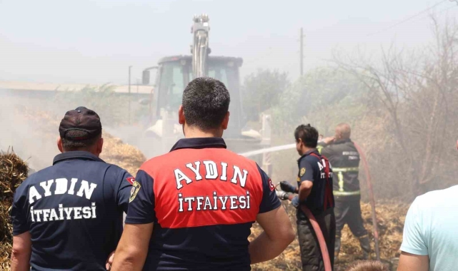 Koçarlı'da saman deposu yangını korkuttu