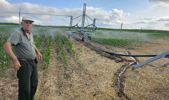 Kontrollü sulama sayesinde hem zamandan hem de sudan tasarruf etti