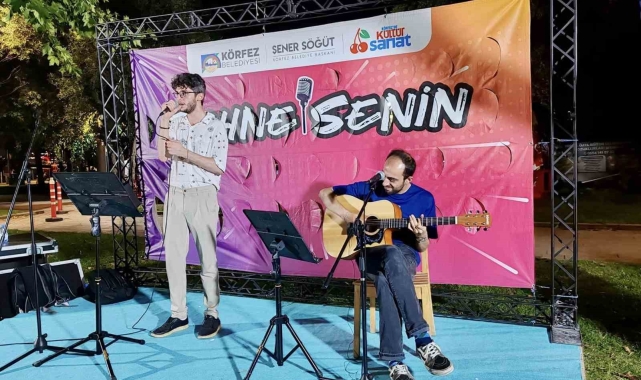 Körfez'de sahne gençlerin