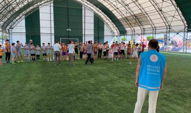 Kur'an Kursu öğrencilerinin futbol turnuvası sona erdi