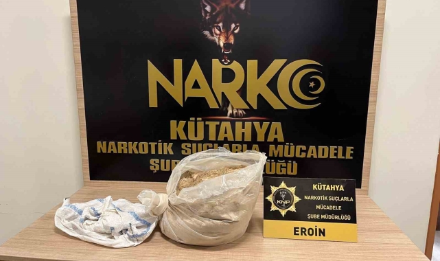 Kütahya'da uyuşturucu operasyonu: 10 kilo eroin ele geçirildi