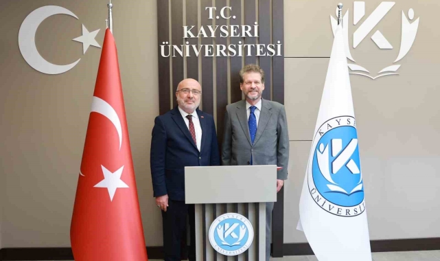 Kuzey Makedonya Büyükelçisi rektör Karamustafa'yı ziyaret etti
