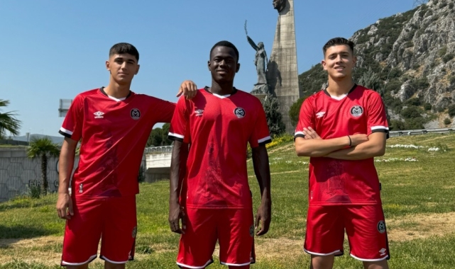 Manisa FK'dan milli mücadele forması