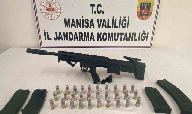Manisa'da jandarmadan suç örgütüne operasyon: 7 gözaltı