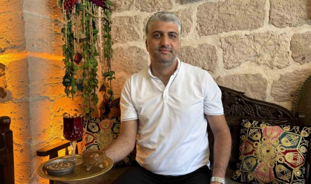 Mardin'de sıcak havaların vazgeçilmez içeceği 'reyhan şerbeti'