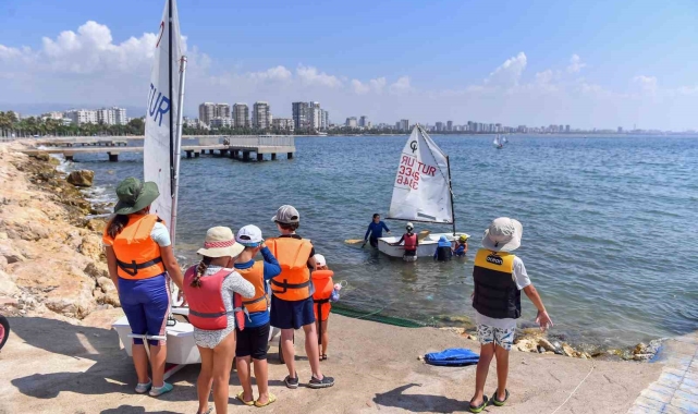 Mersin'deki Su Sporları Merkezi büyük ilgi görüyor