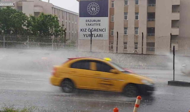 Meteorolojiden sağanak yağış uyarısı