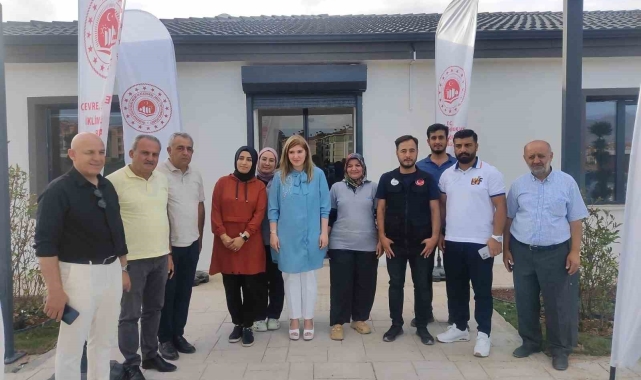 Milletvekili Ölmeztoprak: "Kalıcı konutlarımızda çalışmalar tüm hızıyla devam ediyor"