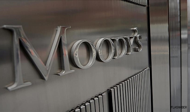 MOODY'S, TÜRKİYE'NİN KREDİ NOTUNU İKİ KADEME ARTIRDI!