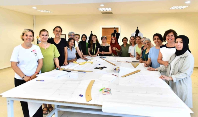 Mor Makas Dikiş Kursu başladı