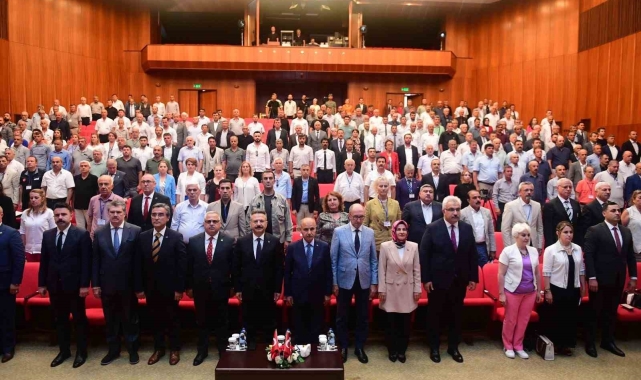 Muhtarlarımızla Yeni Yüzyıla Adım Adım Çalıştayı Eskişehir'de gerçekleştirildi