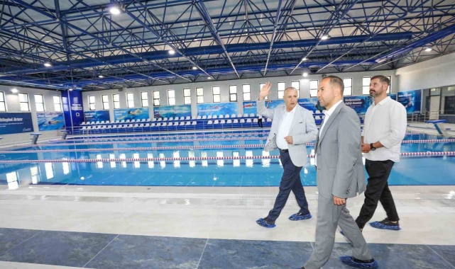 Niğde Yarı Olimpik yüzme Havuzu hizmete girdi