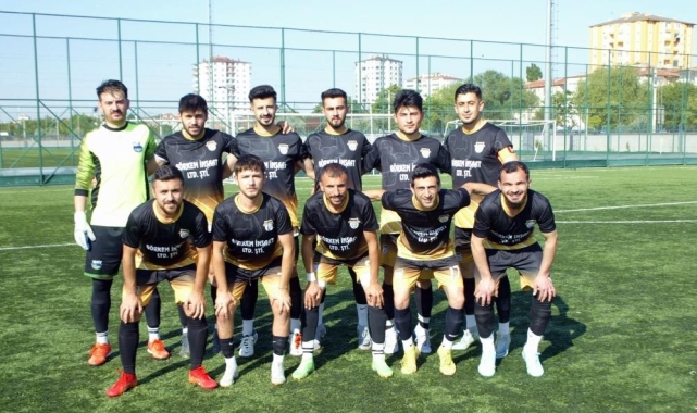 Ömürspor ilk sezonunda ligi namağlup tamamladı