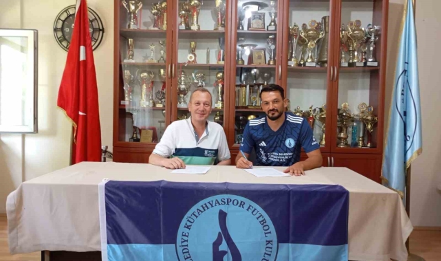 Onur Kolay Belediye Kütahyaspor'da