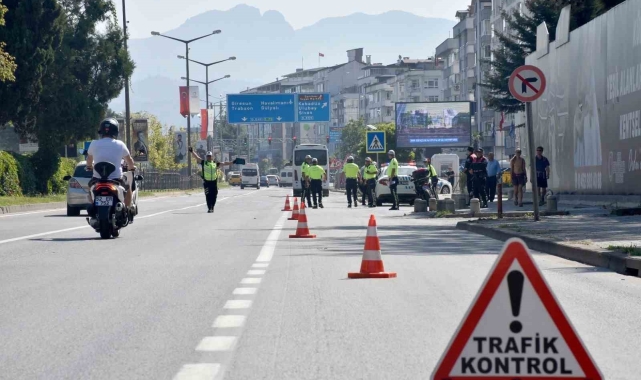 Ordu'da bir haftada 15 binden fazla araç ve sürücüsü denetlendi