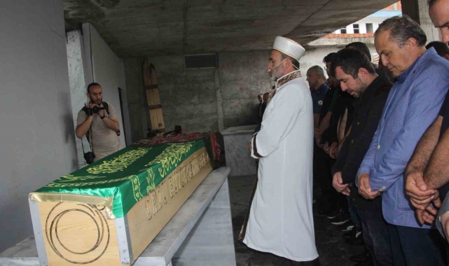 Ordu'da sele kapılan yaşlı kadın toprağa verildi