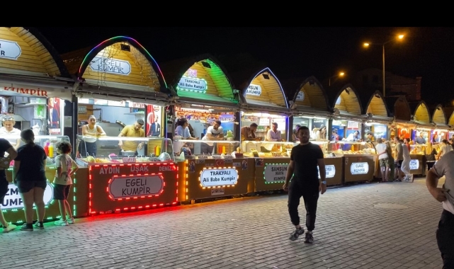 Ortaköy'de bağırarak müşteri çekmeye çalışan 40 hanutçuya ceza