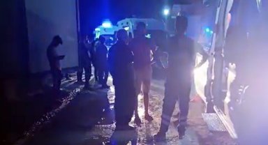 Otoban şantiyesinde çalışan işçiler yedikleri yemekten zehirlendi