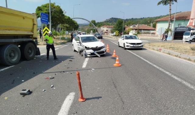 Otomobil ile tır çarpışırken, 1 kişi yaralandı