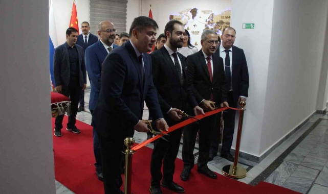 Özbekistan'da Türkçe Öğretim Merkezi açıldı