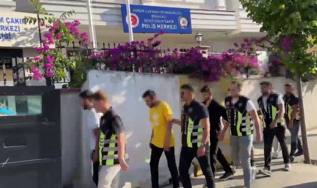 Pendik'te havaya rastgele ateş açılan asker konvoyuna 103 bin lira ceza