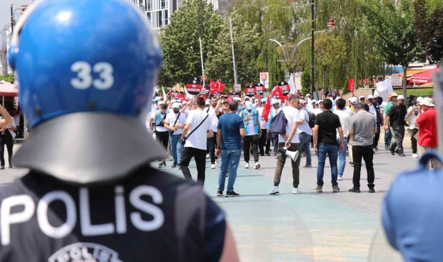 Polis barikat kurarak yürüyüşe izin vermedi: Yalnızca 10 kişi Bolu'dan Ankara'ya yola çıktı