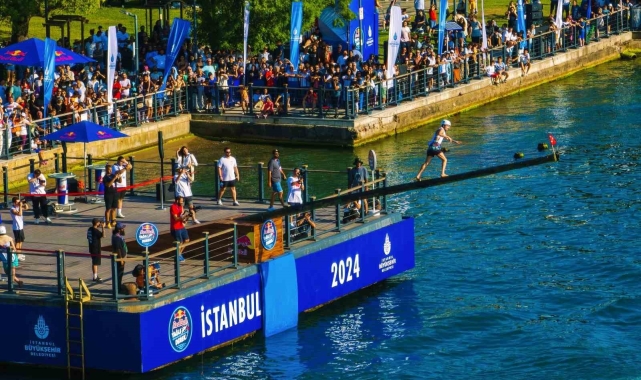 Red Bull Yağlı Direk coşkusu Beykoz'da yaşandı