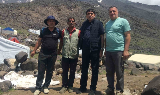 Rektör Alma, Ağrı Dağı'nda İncelemelerde Bulundu