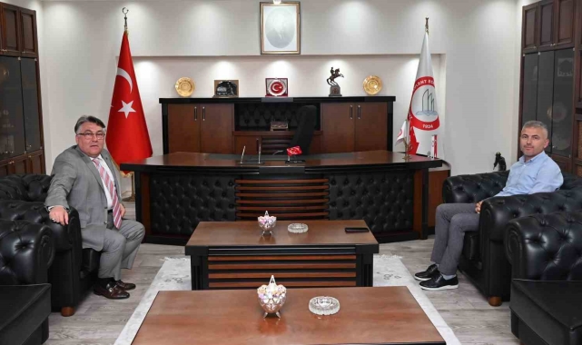 Rektör Özölçer, Amelebirliği Başkanı Köktürk'ü kabul etti