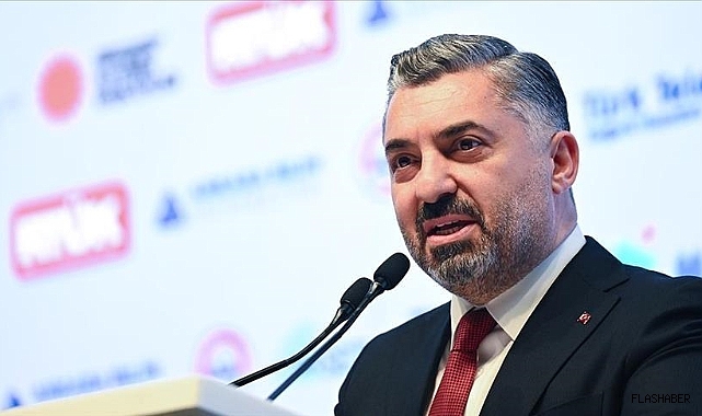 RTÜK BAŞKANI ŞAHİN'DEN MÜZİK VE KLİP YAYINLARININ KANUNA UYUMLU HALE GETİRİLMESİ UYARISI!