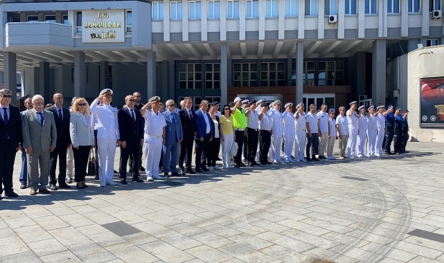 Sakarya, Kocaeli, Bartın ve Zonguldak'ta Denizcilik ve Kabotaj Bayramı dolayısıyla törenler düzenlendi