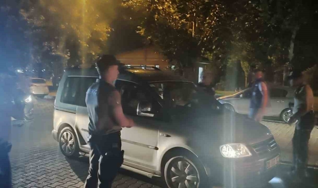 Salihli polisinden huzur denetimi