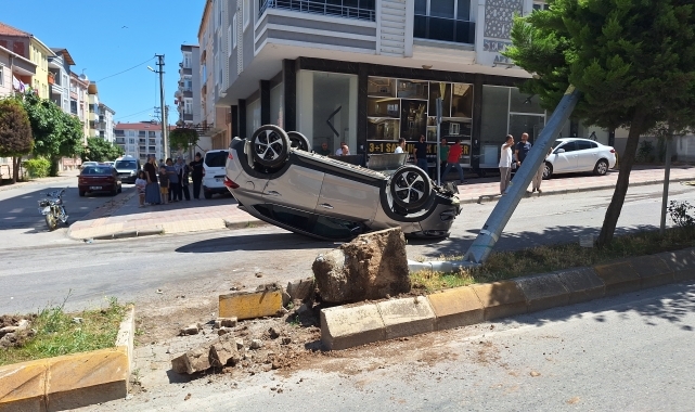 Samsun'da devrilen cipteki 2 kişi yaralandı