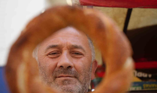 Samsun'da 80 gram simit 10 TL oldu