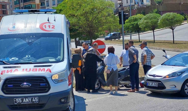 Samsun'da otomobil ile motosiklet çarpıştı: 1 yaralı