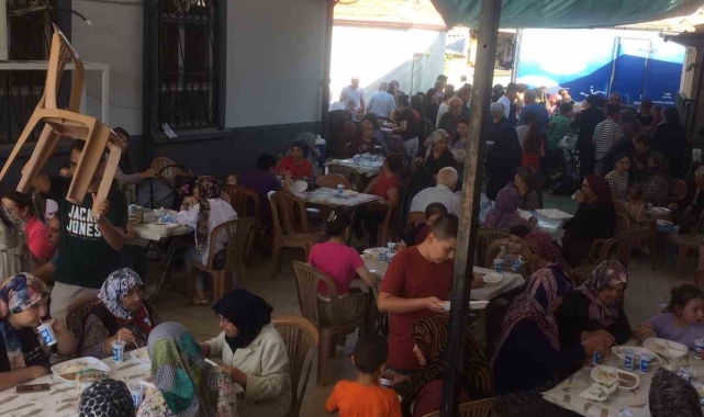 Sarıgöl'de bin kişilik aşure hayrı