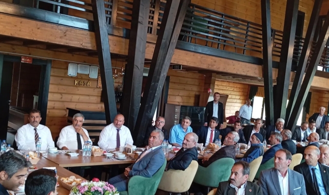 Sarıkamış'ta muhtarlar toplantısı yapıldı