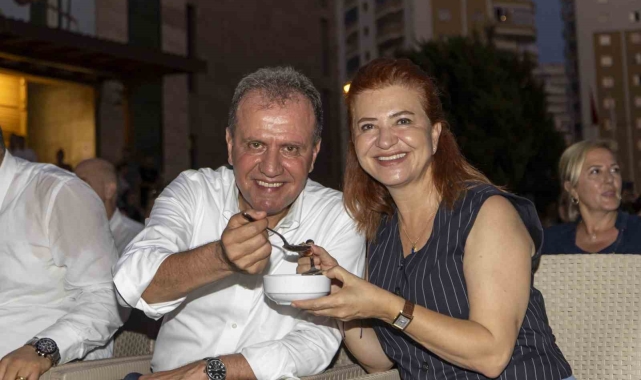 Seçer: "Mersin, Türkiye'nin kardeşlik kentidir"