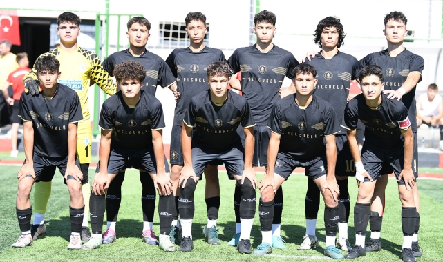 Selçuklu Belediyespor U17 Takımı, Türkiye şampiyonasına damga vuruyor