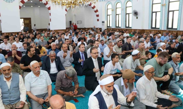 Siirt'te 15 Temmuz Şehitleri için Mevlid-i Şerif ve hatim duası okundu