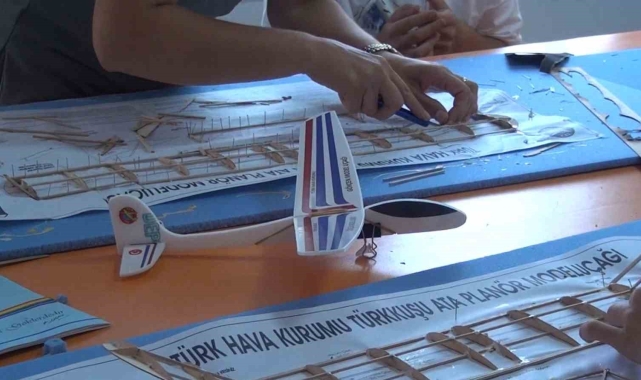 Sinop'ta "Ata Planör Model Uçak Kursu" açıldı