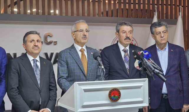 Şırnak'a 22 yılda ulaşım ve haberleşmeye 43 milyar 185 milyon lira yatırım