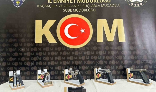 Sivas'ta kaçak silah operasyonu: 7 şahsa işlem yapıldı