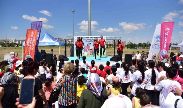 Spor A.Ş.'den 'Koruyucu Aile Günü' etkinliği