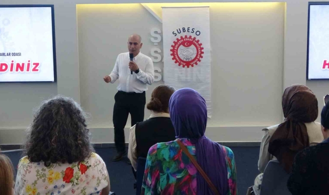 Sultanbeyli'de kuaförlerin pazar günü kapatılması kararı masaya yatırıldı