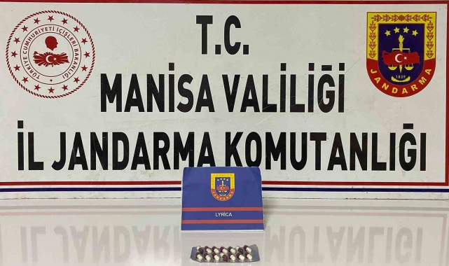 Şüpheliden uyuşturucu hap çıktı